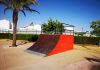 El parque infantil de Viñas del Rey de La Carolina abre sus puertas con nuevas instalaciones para el disfrute de jóvenes y pequeños