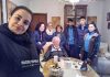 Alumnos de Colegio Sagrado Corazón visitan a personas impedidas