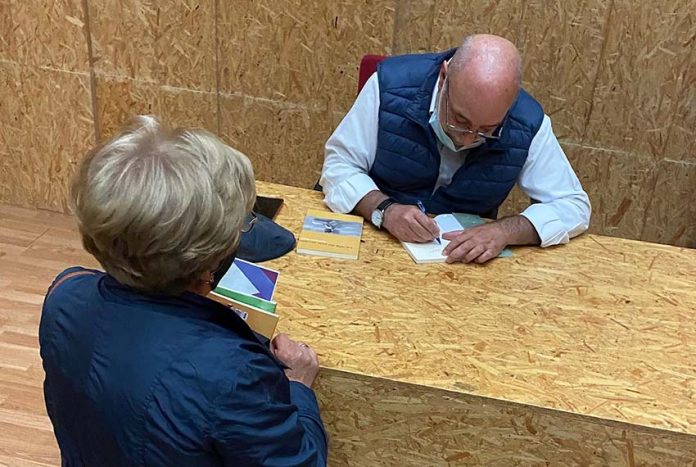 Presentación cayetano lópez el escritor que quemó sus libros 3