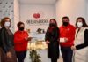 Carmen Crespo conoce la fábrica de Quesos&Besos de Guarromán