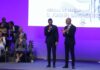 El Ayuntamiento de Sevilla entrega a Joaquín la medalla de la ciudad