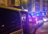 Carrera ilegal de coches por las calles de Bailén