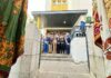 Catalina García asiste al tradicional convite de banderas en el centro de salud Virgen de la Cabeza