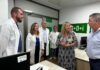 Elena González valora la apuesta del Hospital de Linares por la investigación y la innovación
