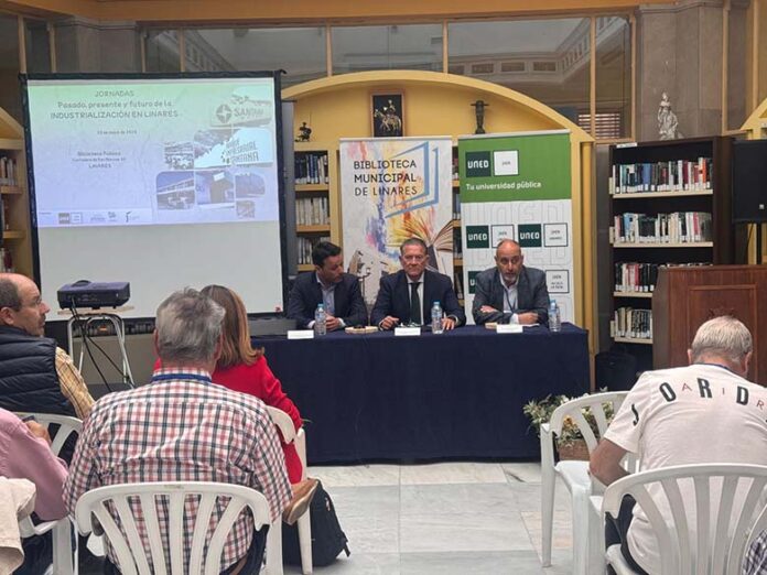 UNED Jornadas ‘Pasado, presente y futuro de la industrialización en Linares’ organizadas por la UNED 1
