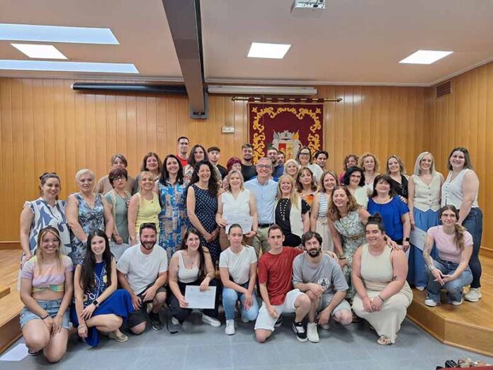 CURSOS EN BAILEN Sociosanitario y alfarería (1)