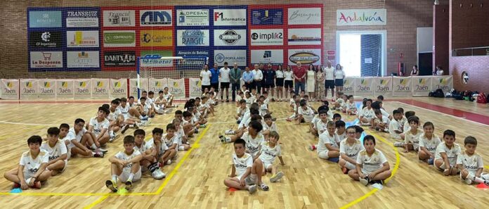 MENGIBAR Clausura del Campus Experience de la Fundación Real Madrid en Mengíbar_1