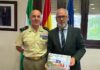 Reunión mantenida por el delegado del Gobierno, Jesús Estrella, junto al General jefe de la Brigada Guzmán El Bueno X de Córdoba, Fernando Ruíz