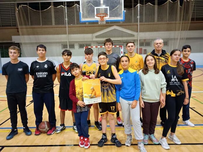 Baloncesto con la infancia