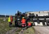 Aparatoso accidente de un camión en la autovía A-4