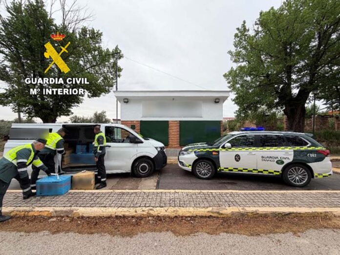 Guardia civil 21 fardos hachis