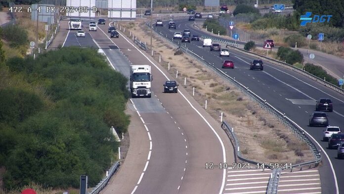 Trafico en la N4 a su paso por Baiñén.
