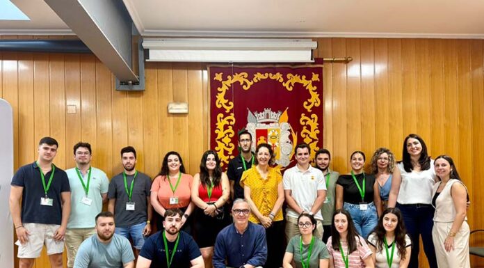 Una veintena de jóvenes menores de 30 años realizan 14 proyectos municipales dentro del Plan Empleo ‘Activa-T Joven’ de la Junta