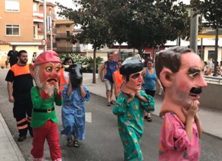 Festejos abre el plazo de inscripción para participar en el Pasacalles de Cabezudos de las Fiestas de Julio