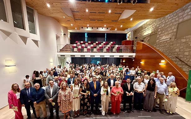 El Hospital Universitario San Agustín celebra 20 años del primer tratamiento de quimioterapia en Hematología