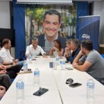 Juan Bravo aborda en Linares el “caos ferroviario” y las principales reivindicaciones de la ciudad
