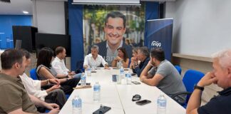 Juan Bravo aborda en Linares el “caos ferroviario” y las principales reivindicaciones de la ciudad