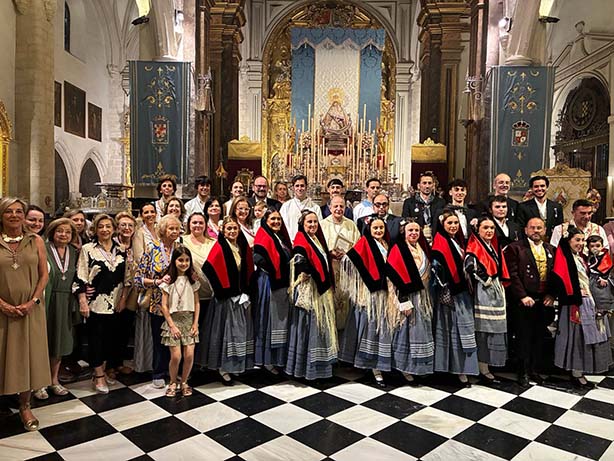 Virgen de la capilla y lola torres