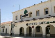 Exigen al ministro que de explicaciones de los retrasos de los trenes a Jaén