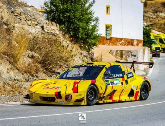 El piloto bailenense Esteban Perea, disputa este de semana la subida a Lanjarón