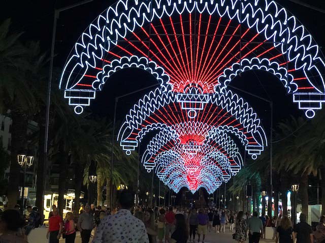 Feria Las Palmeras luces