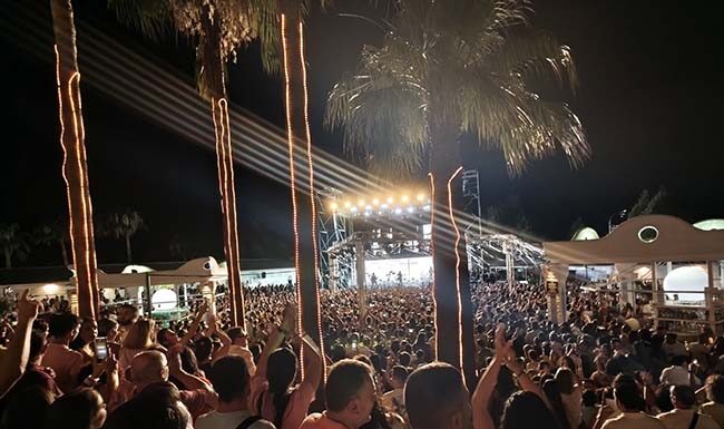 El alcalde de Mengíbar satisfecho con el concierto de Siloé